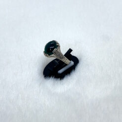 Alternative view of خاتم فضة عيار 925 بحجر العقيق الأخضر الغامق مقاس 24